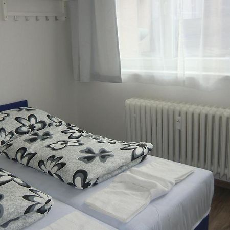 Hu Apartment ปราก ภายนอก รูปภาพ